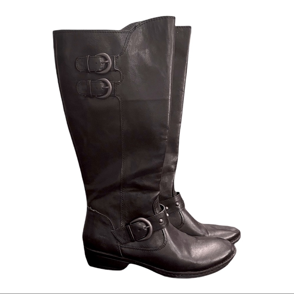 EUC Born black Hart boots